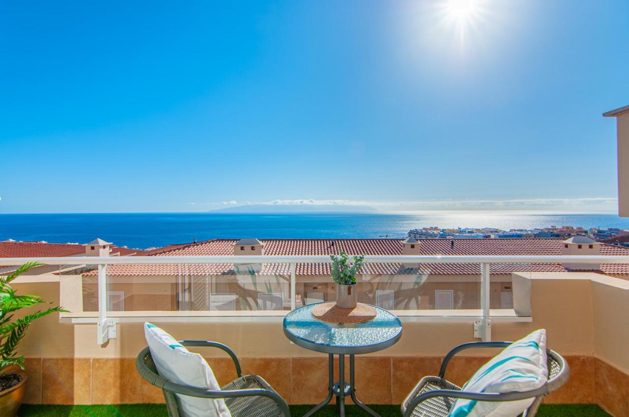 Вилла Luxury Townhouse With Panoramic Sea View Пуэрто-де-Сантьяго Экстерьер фото