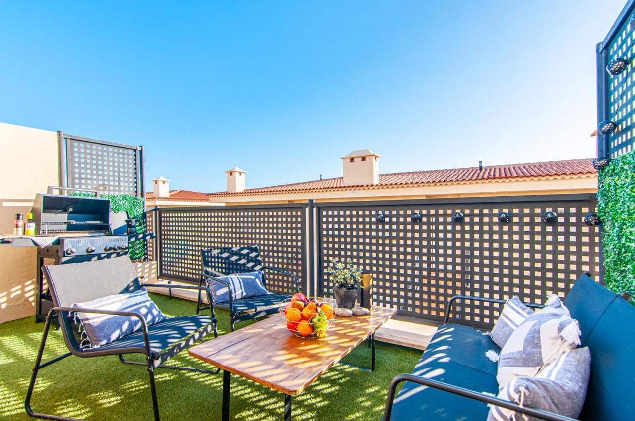 Вилла Luxury Townhouse With Panoramic Sea View Пуэрто-де-Сантьяго Экстерьер фото